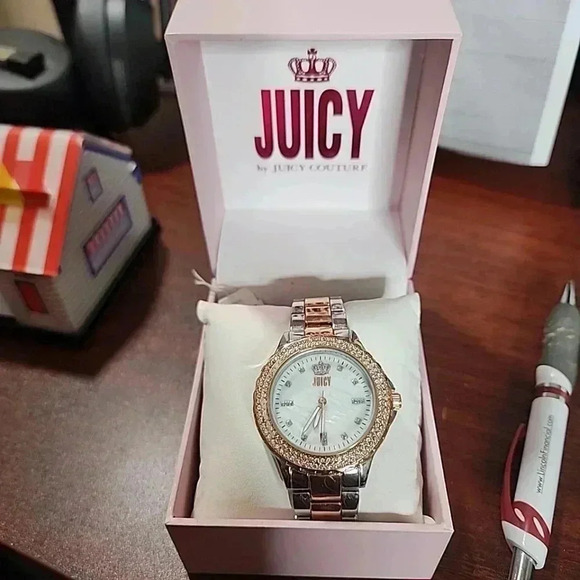 Juicy Couture Y2k Two toned watch with rhinestones - Picture 8 of 10
